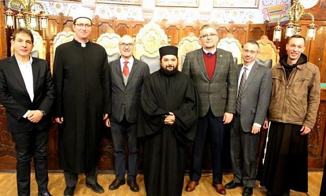 tribina bog i djeca abrahamova