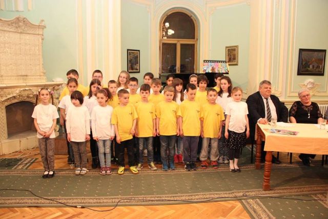 glazbena skrinjica 3