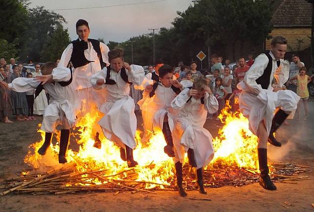 Priskakanje vatre sl.3