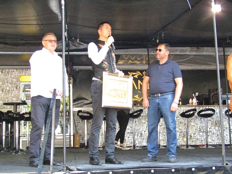 Tavankut na Danima slavonske sume