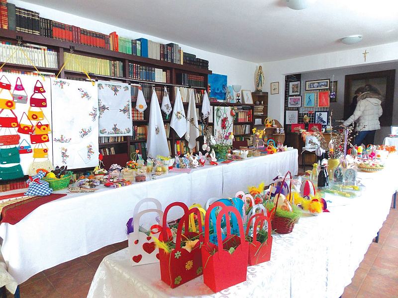 uskrsna izlozba surcin