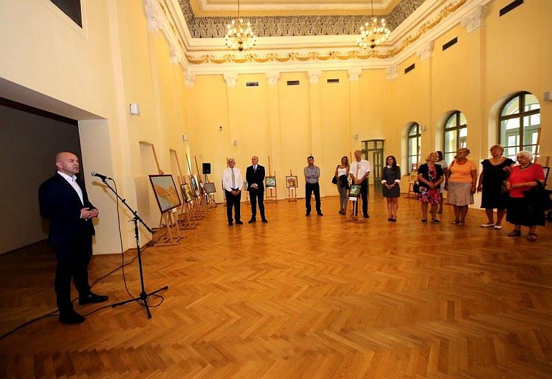 aukcija slika s kolonije HKC Novi Sad