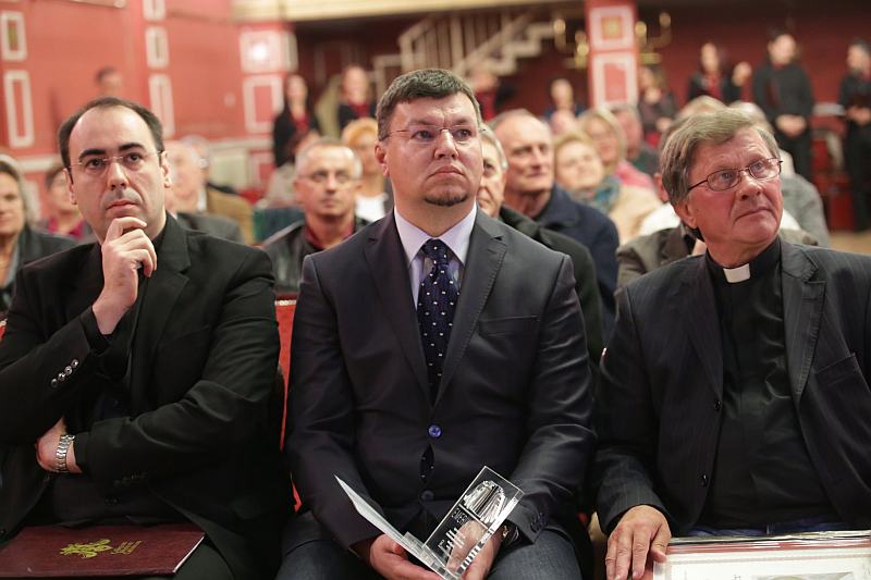 dobotnici knjizevnih nagrada