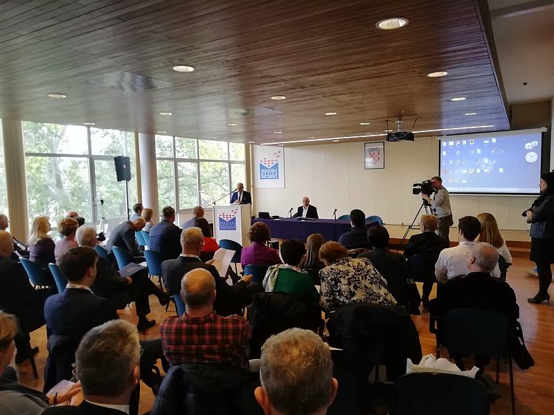 24 forum manjina sl. 1