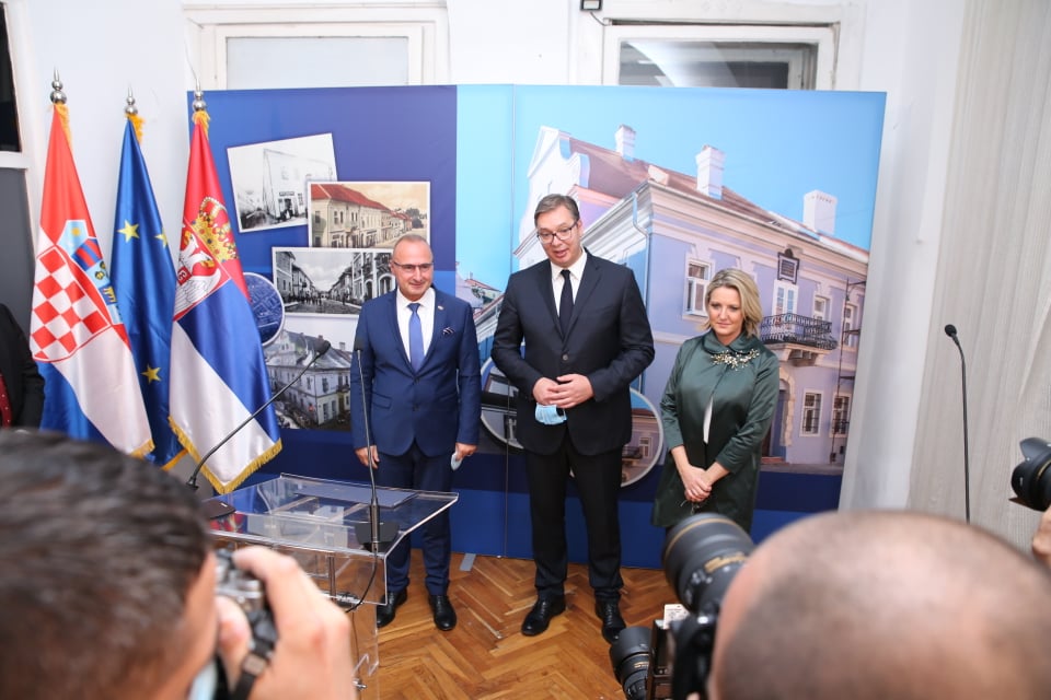 predaja spomen doma Jelacica trio Radman Vucic Vojnic