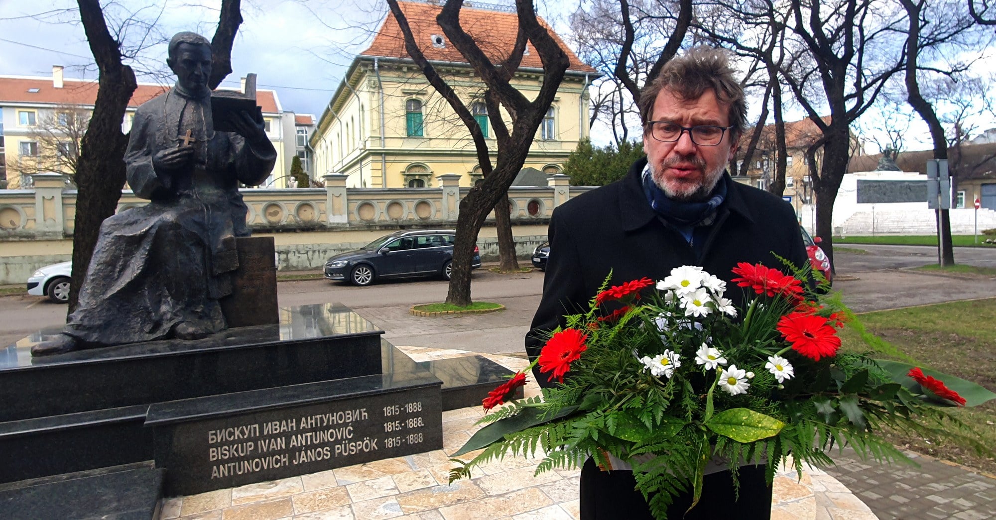polaganje vijenaca na spomenik Ivanu Antunovicu