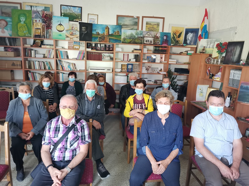 Plavna sokacaka monografija publika